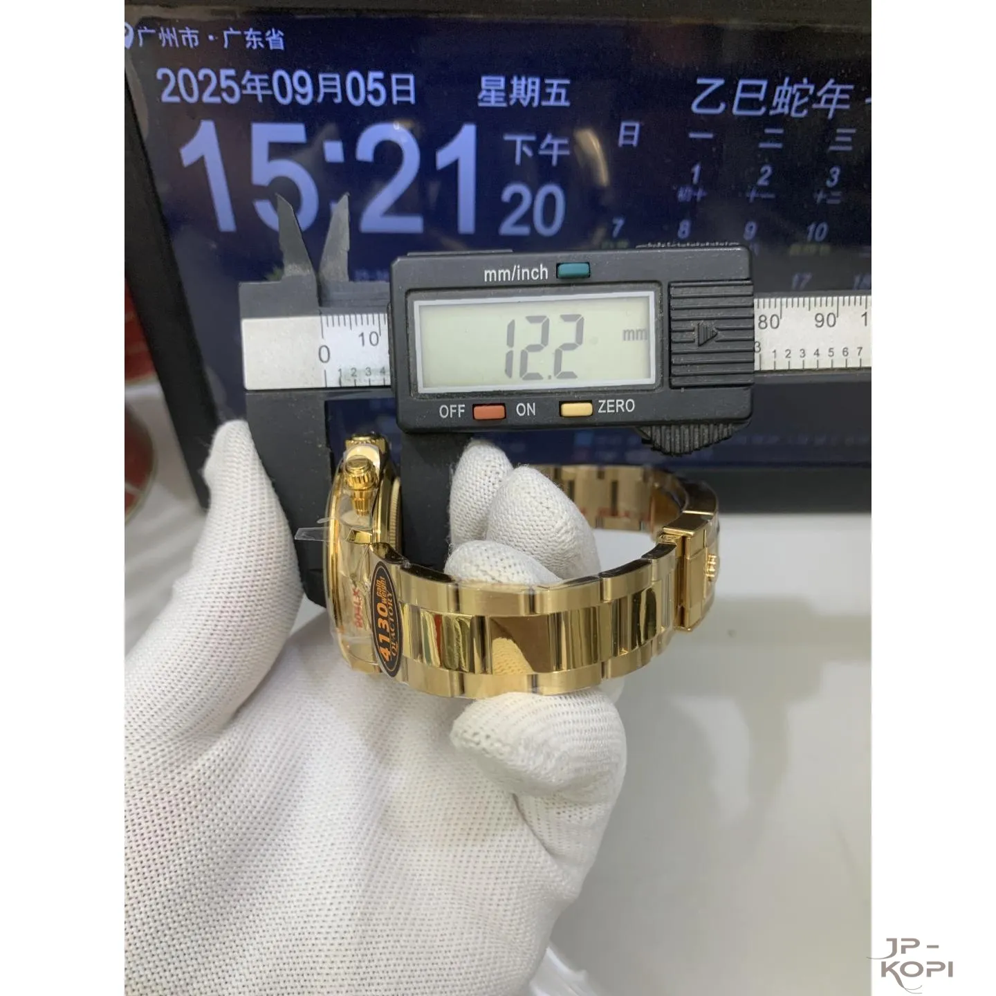 ロレックス デイトナ 116508-0013|グリーン 丹東Cal.4130 加重版【QF工場製 高品質コピー腕時計】 - 画像 (12)