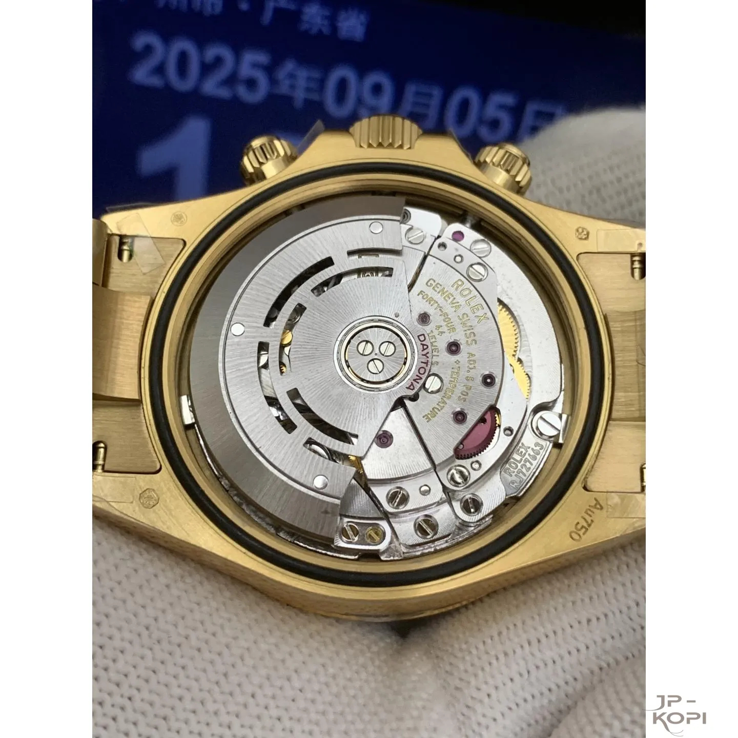 ロレックス デイトナ 116508-0013|グリーン 丹東Cal.4130 加重版【QF工場製 高品質コピー腕時計】 - 画像 (16)