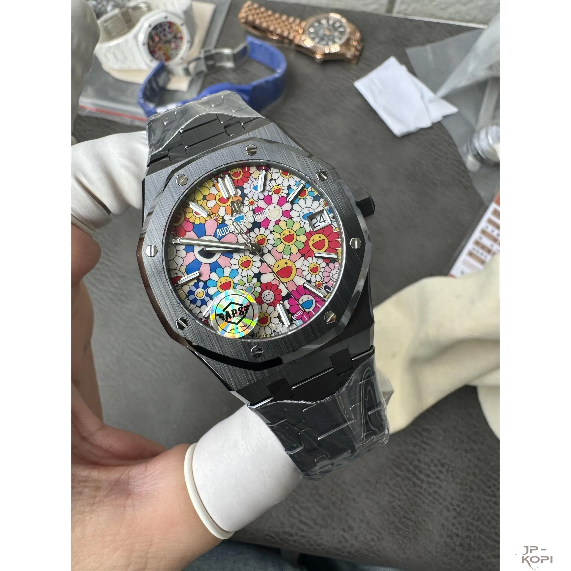 オーデマ・ピゲ ロイヤルオーク 15500 | スマイルフラワーダイアル ブラックセラミック 41mm 【APS工場出品】 - 画像 (4)