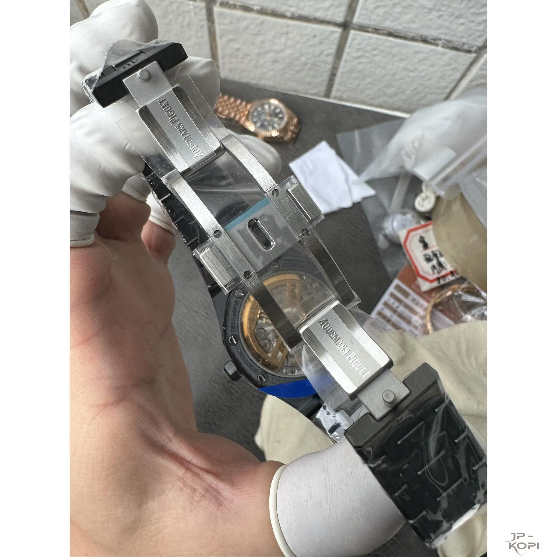 オーデマ・ピゲ ロイヤルオーク 15500 | スマイルフラワーダイアル ブラックセラミック 41mm 【APS工場出品】 - 画像 (9)