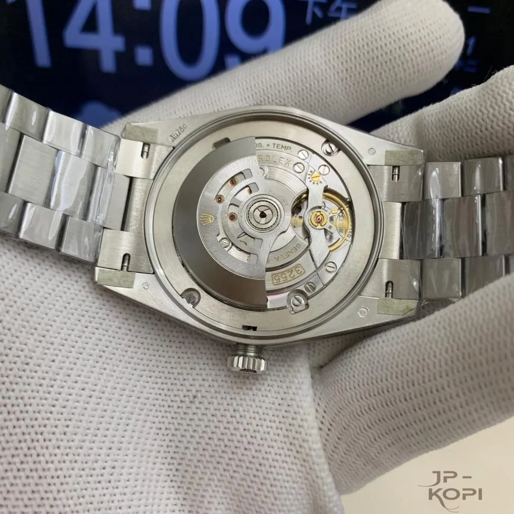 ロレックス デイデイト 40mm 228236-0012|アイスブルー(ローマ数字) 上海Cal.3255【RC工場製 高品質コピー腕時計】 - 画像 (13)