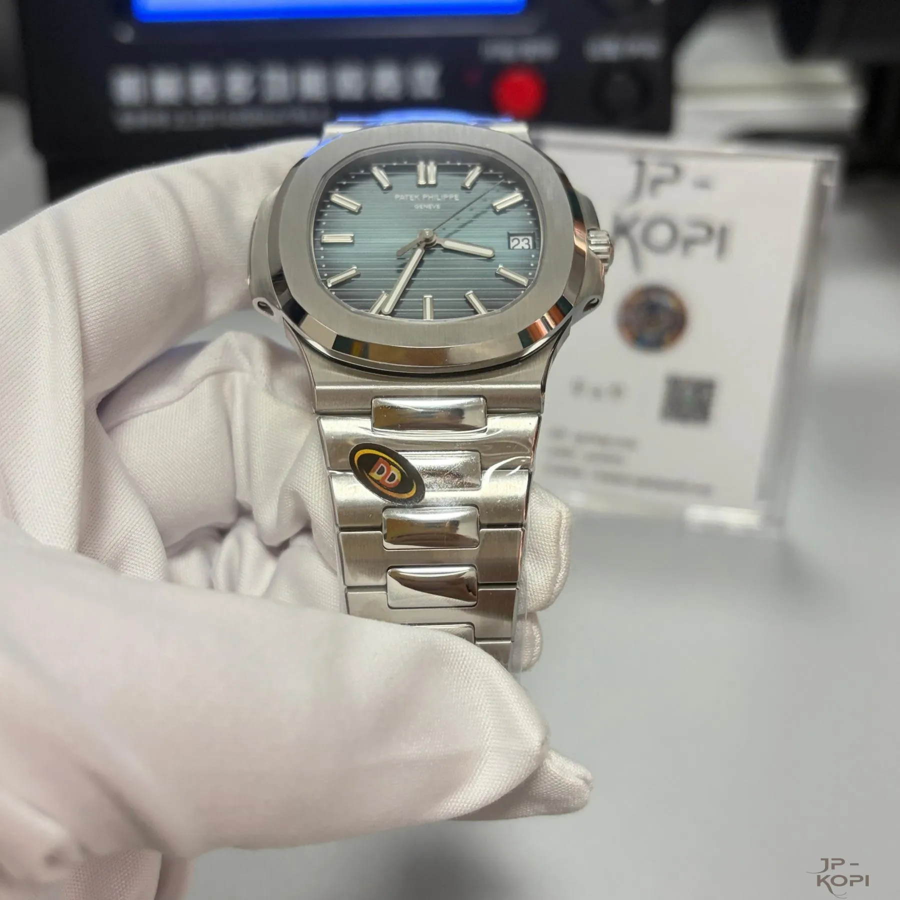 【DDF工場製】パテック・フィリップ ノーチラス 5711/1A-010|ネイビーダイアル 40mm 丹東Cal.330 - 画像 (5)