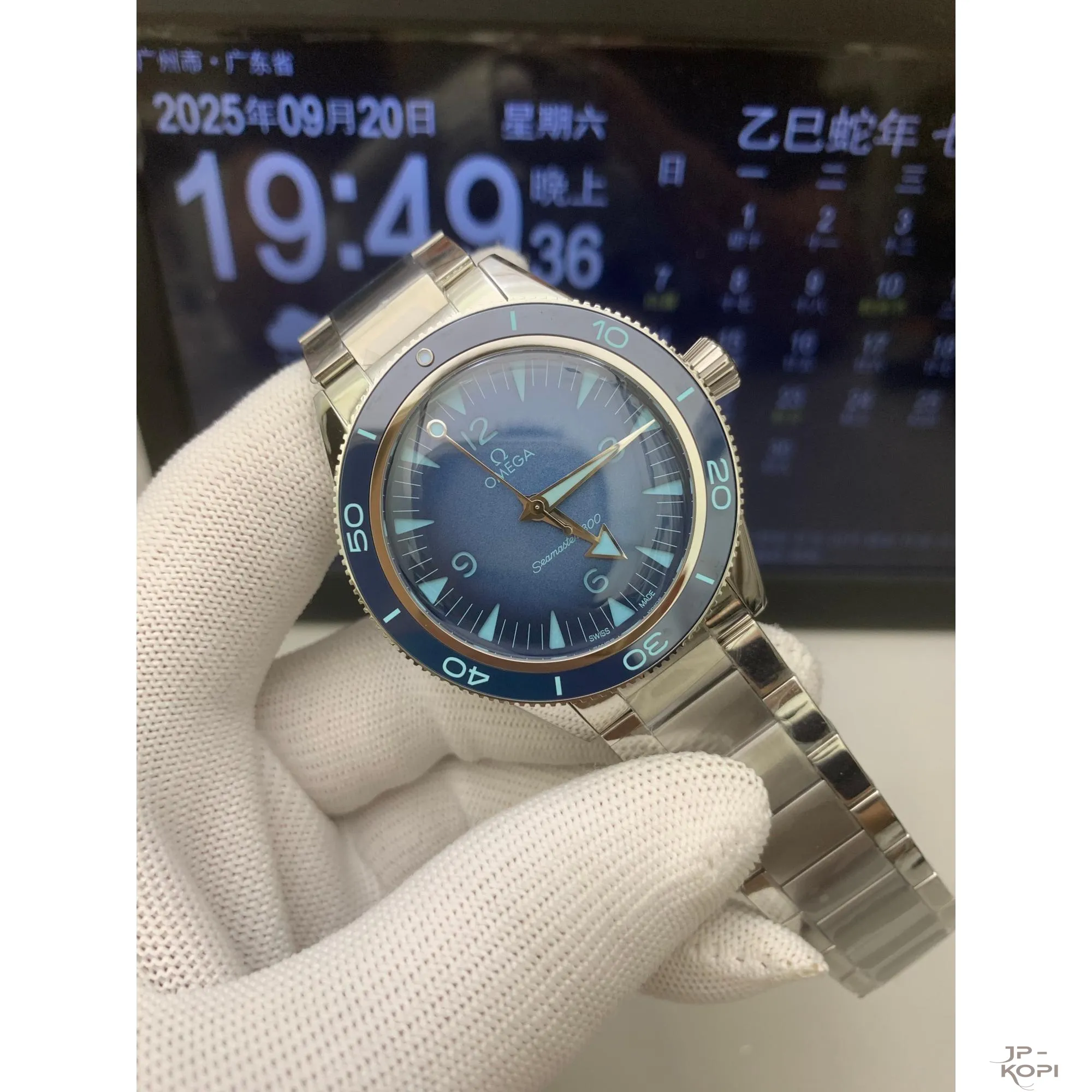 オメガ シーマスター 300M 234.30.41.21.03.002|ポセイドン サマーブルー Cal.8900 V4版【VS工場製高品質モデル】 - 画像 (3)