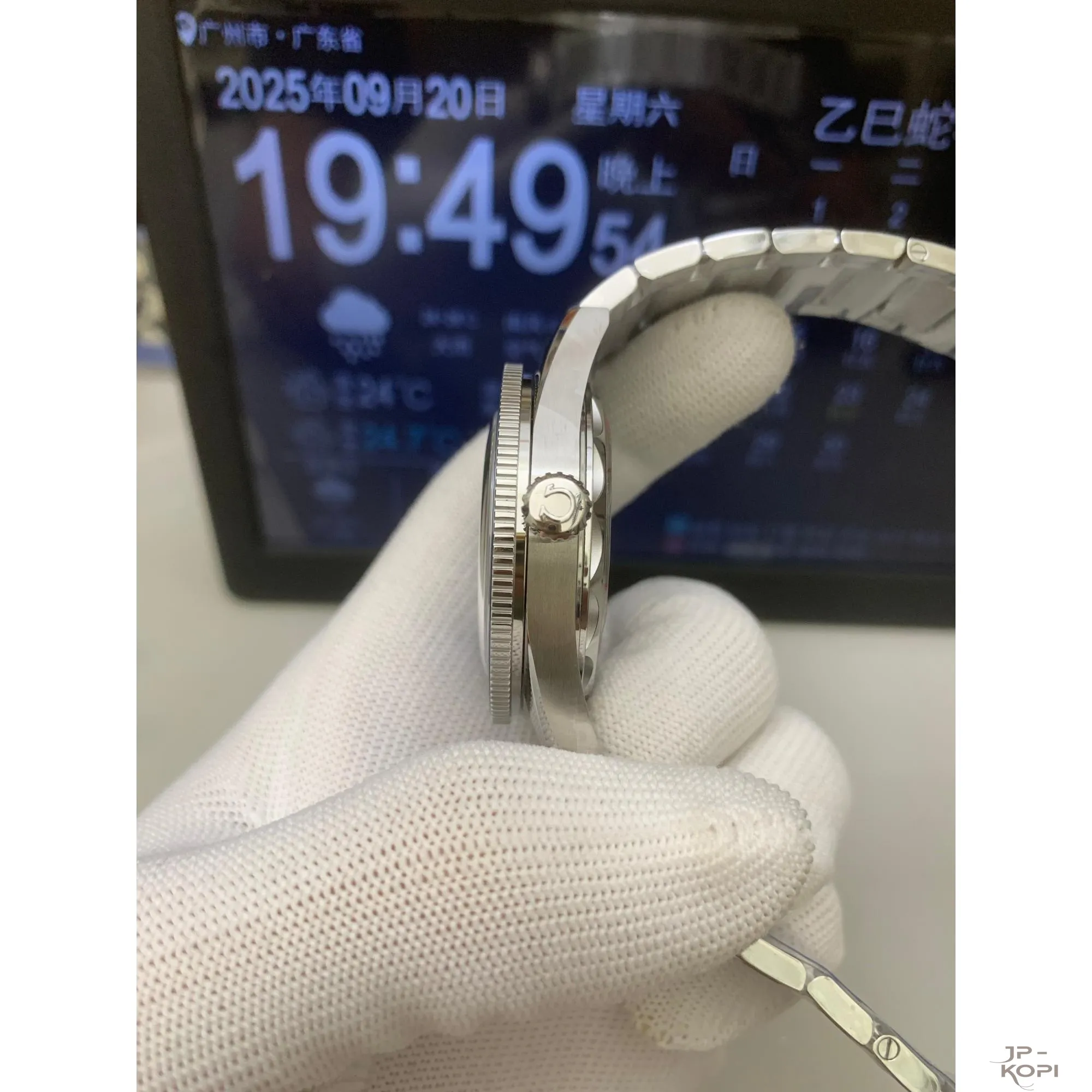 オメガ シーマスター 300M 234.30.41.21.03.002|ポセイドン サマーブルー Cal.8900 V4版【VS工場製高品質モデル】 - 画像 (7)