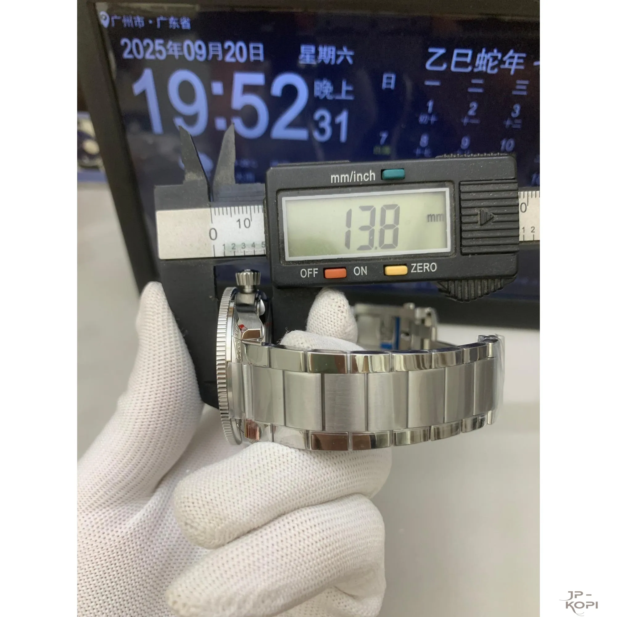 オメガ シーマスター 300M 234.30.41.21.03.002|ポセイドン サマーブルー Cal.8900 V4版【VS工場製高品質モデル】 - 画像 (12)