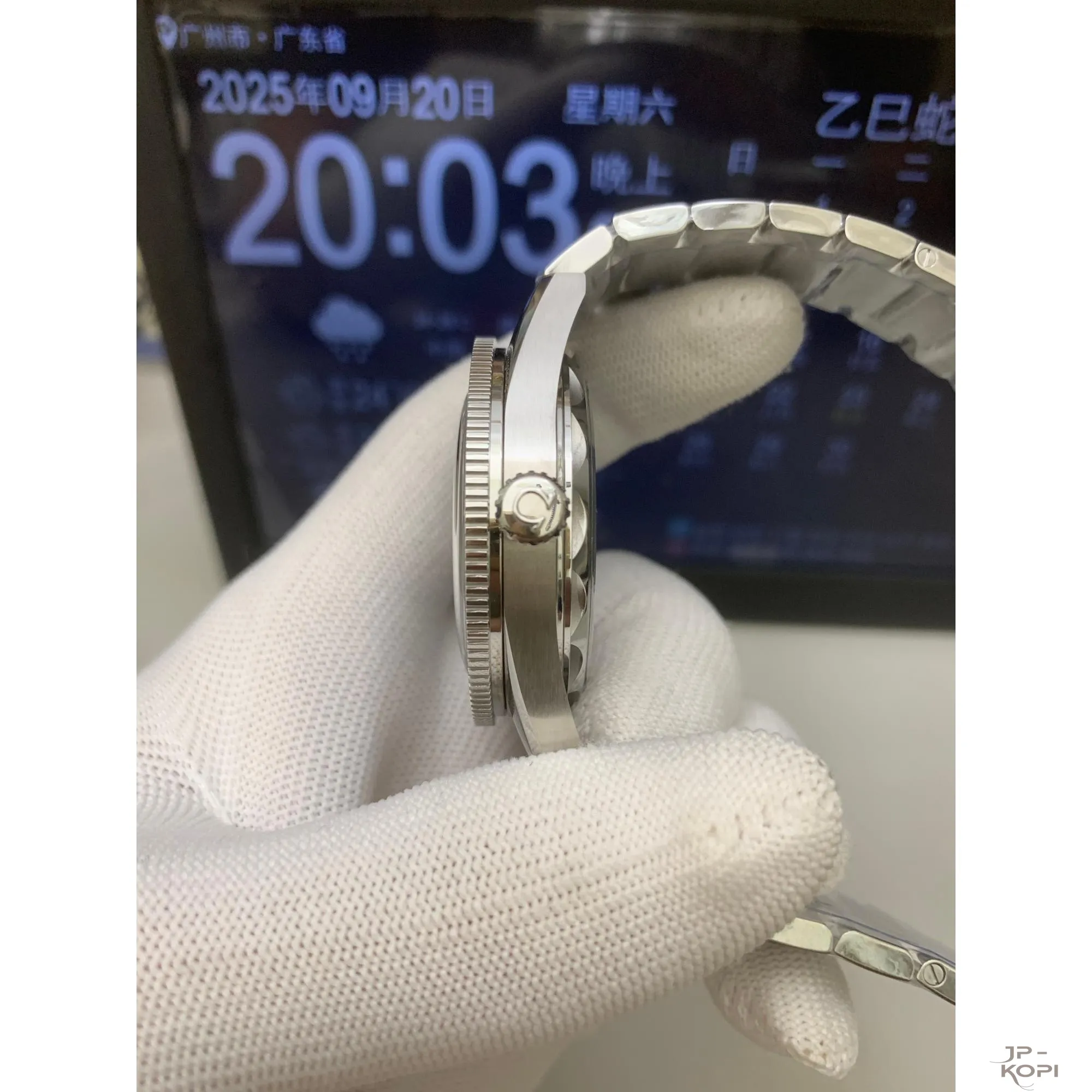 オメガ シーマスター 300 マスターコーアクシャル 234.30.41.21.03.001|海の守護者 ブルー Cal.8900 V4版【VS工場製 高品質モデル】 - 画像 (7)