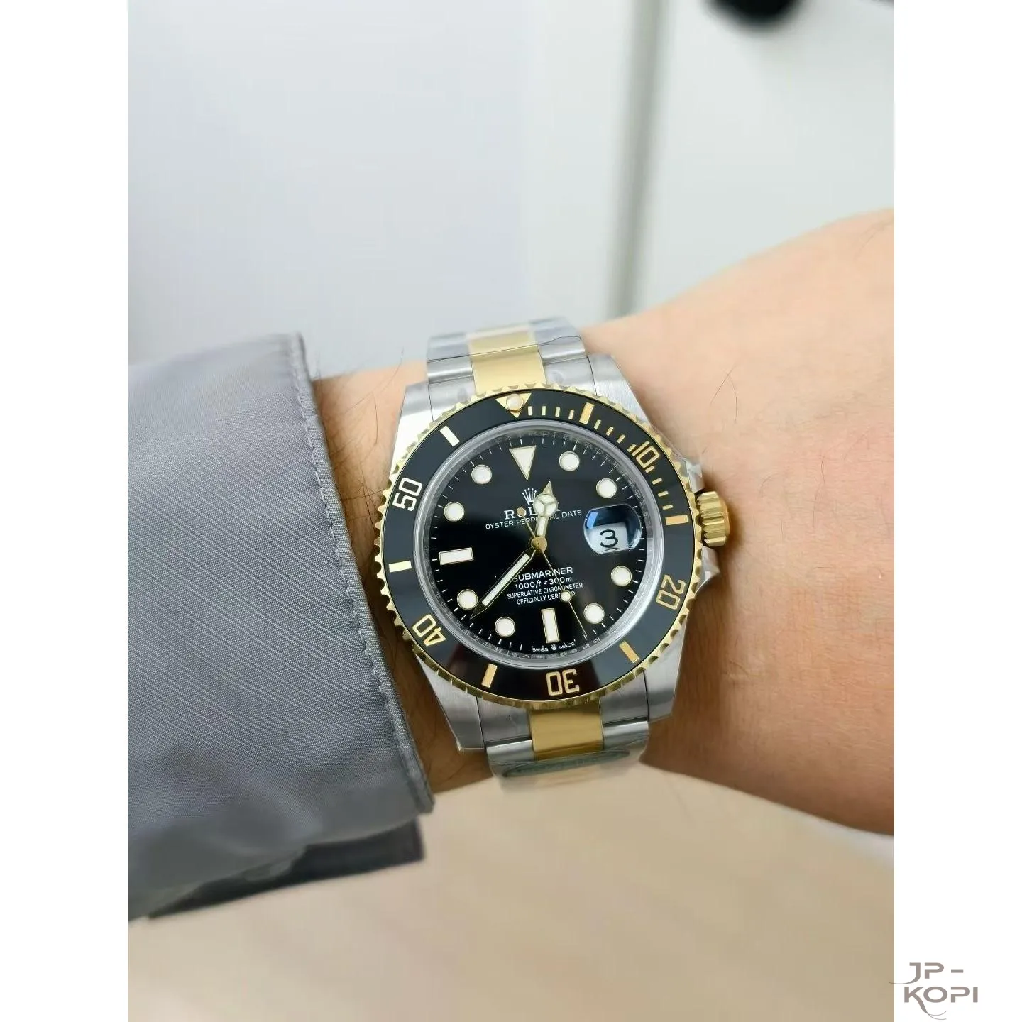 ロレックス サブマリーナーデイト 126613ln-0002|ブラック 41mm 上海Cal.3235 加重版【RC工場製 高品質コピー腕時計】 - 画像 (9)