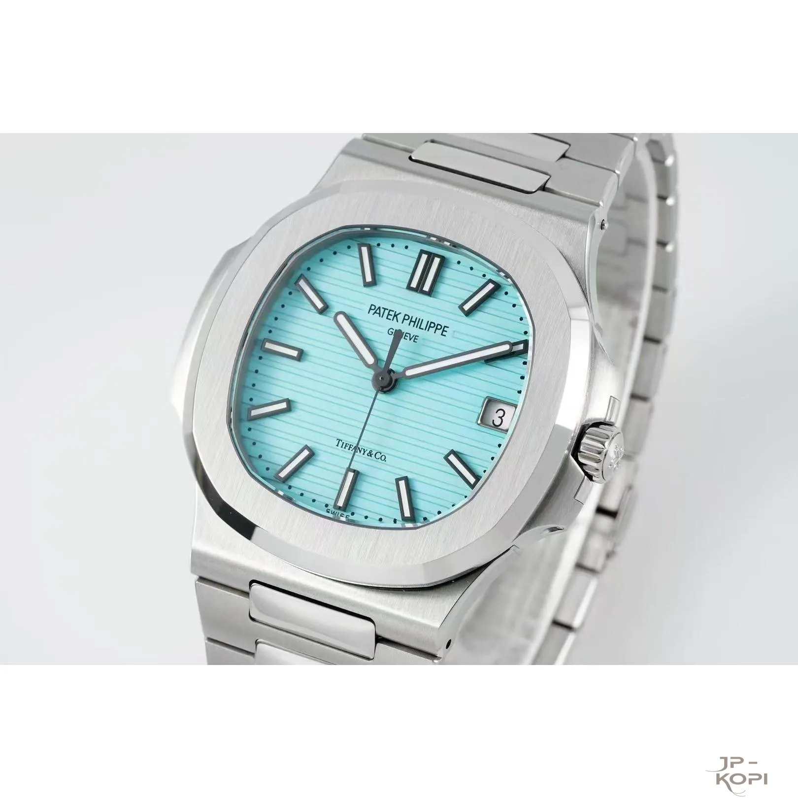 【DDF工場製】パテック・フィリップ ノーチラス 5711/1A-018|ターコイズダイアル 40mm 丹東Cal.330 - 画像 (3)