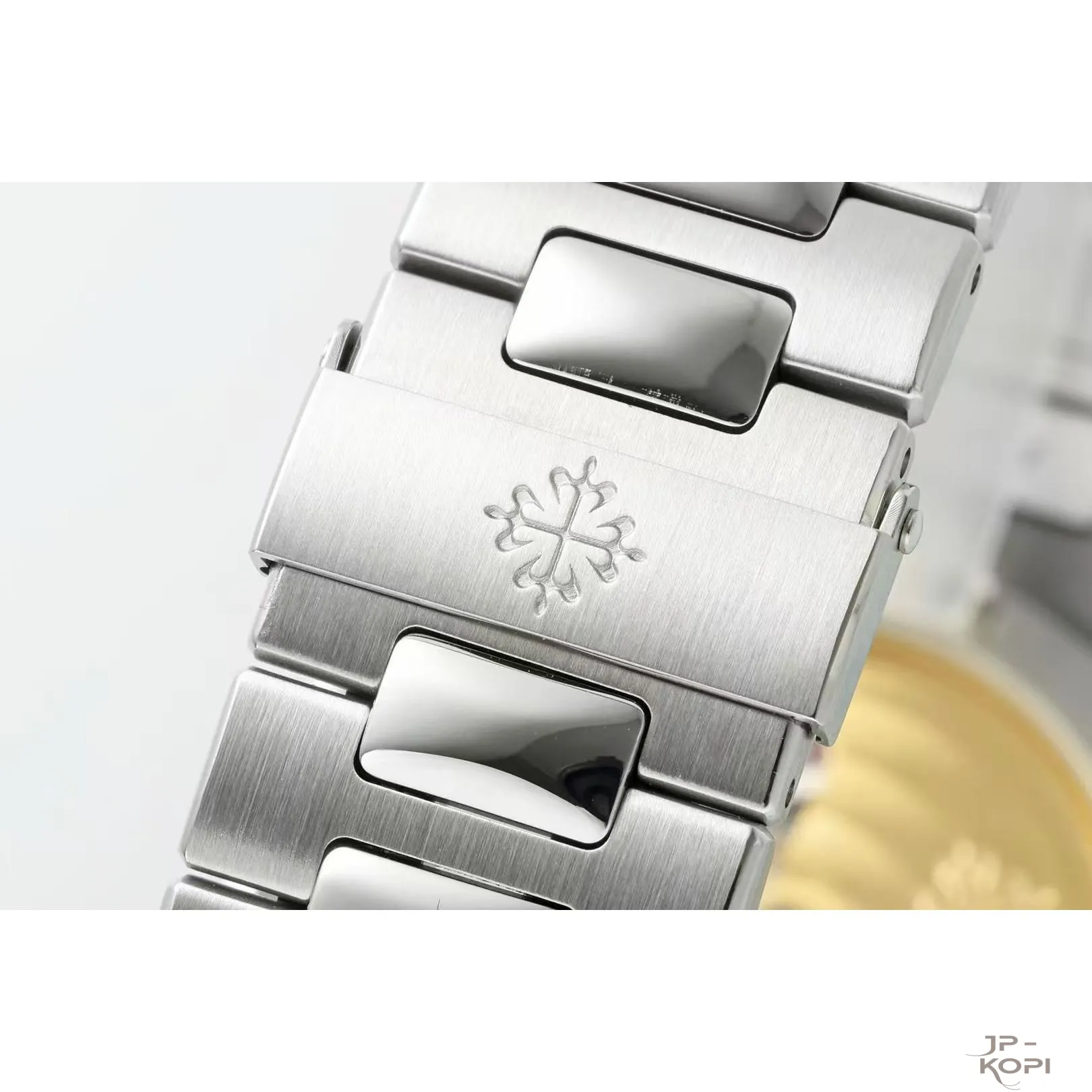 【DDF工場製】パテック・フィリップ ノーチラス 5711/1A-018|ターコイズダイアル 40mm 丹東Cal.330 - 画像 (9)
