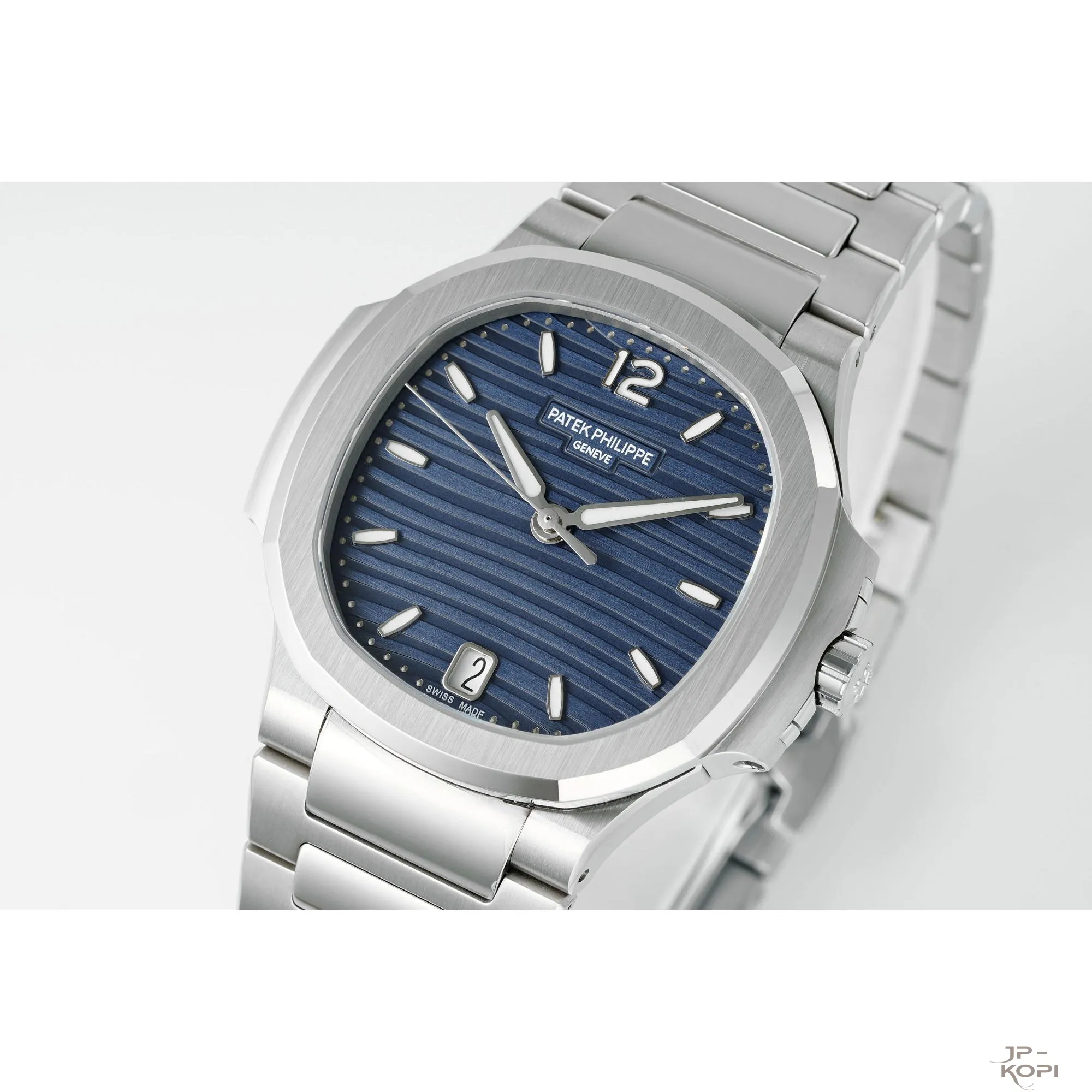 【DDF工場製】パテック・フィリップ ノーチラス 7118/1A-001|ブルー・オパーリン文字盤 35.2mm 丹東Cal.324 - 画像 (4)