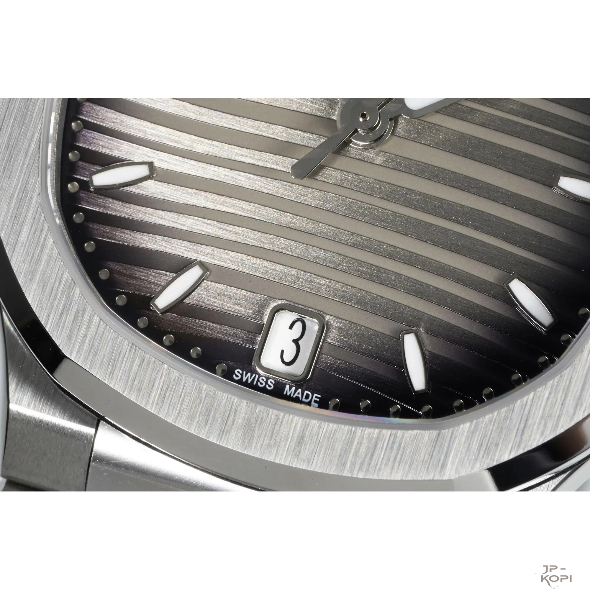 【DDF工場製】パテック・フィリップ ノーチラス 7118/1A-011|スモークグレーダイアル 35.2mm 丹東Cal.324 - 画像 (6)