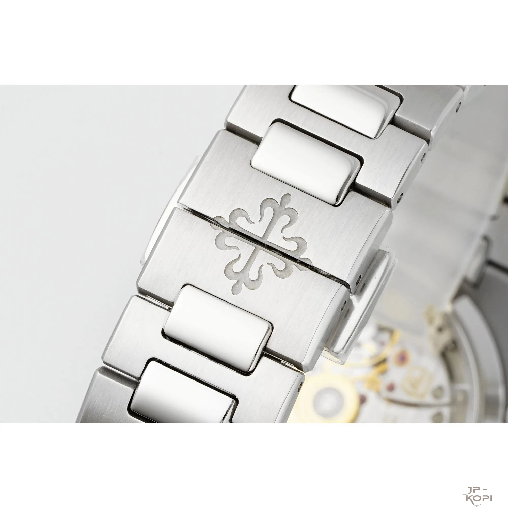 【DDF工場製】パテック・フィリップ ノーチラス 7118/1A-010|シルバーダイアル 35.2mm 丹東Cal.324 - 画像 (10)