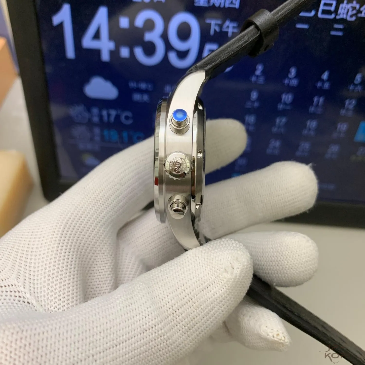 IWC パイロットウォッチ IW378001|ブラックダイアル クロノグラフ 丹東Cal.69385【APS工場製】 - 画像 (7)