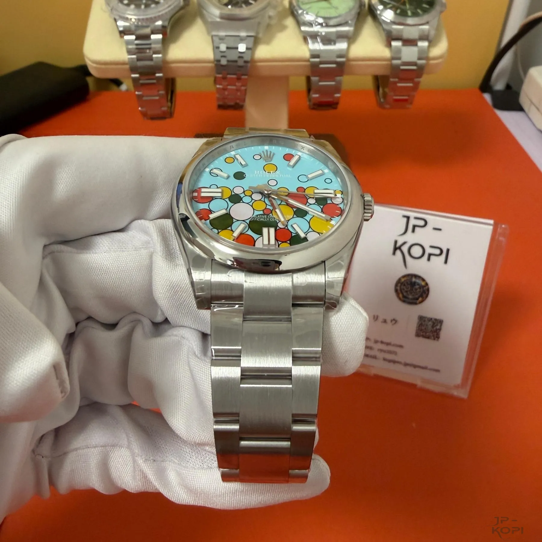 ロレックス オイスターパーペチュアル 124300|セレブレーションモチーフ 41mm ターコイズブルー【VS工場製】 - 画像 (5)