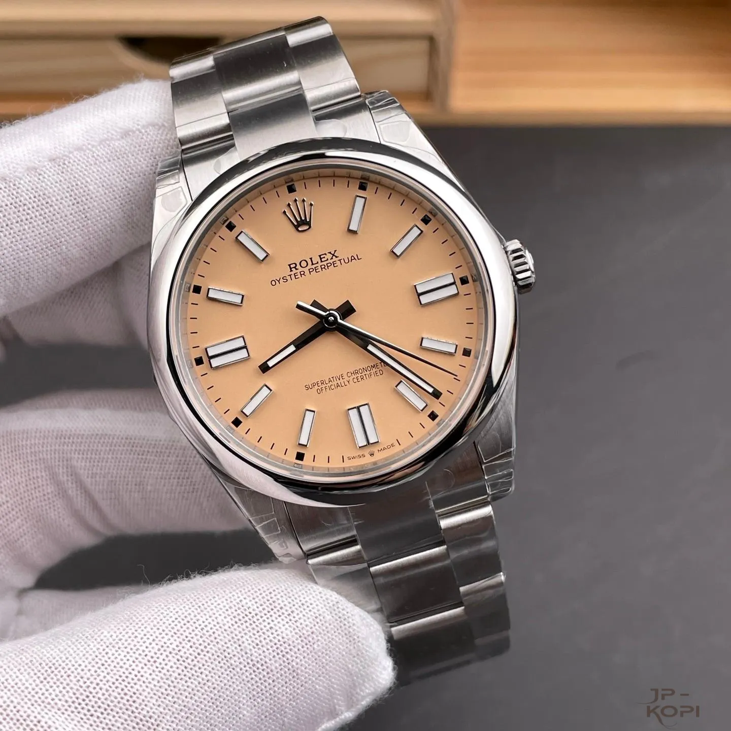ロレックス オイスターパーペチュアル 134300|ベージュダイアル ノンデイト 41mm 【VS工場製】 - 画像 (3)