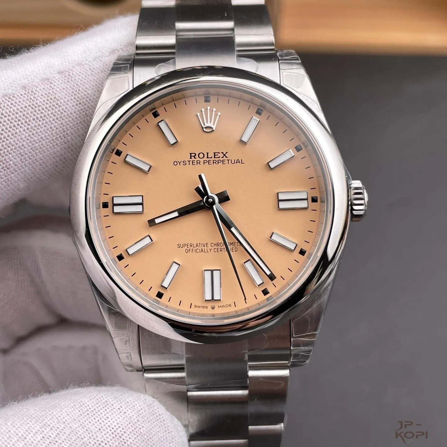 ロレックス オイスターパーペチュアル 134300|ベージュダイアル ノンデイト 41mm 【VS工場製】 - 画像 (4)