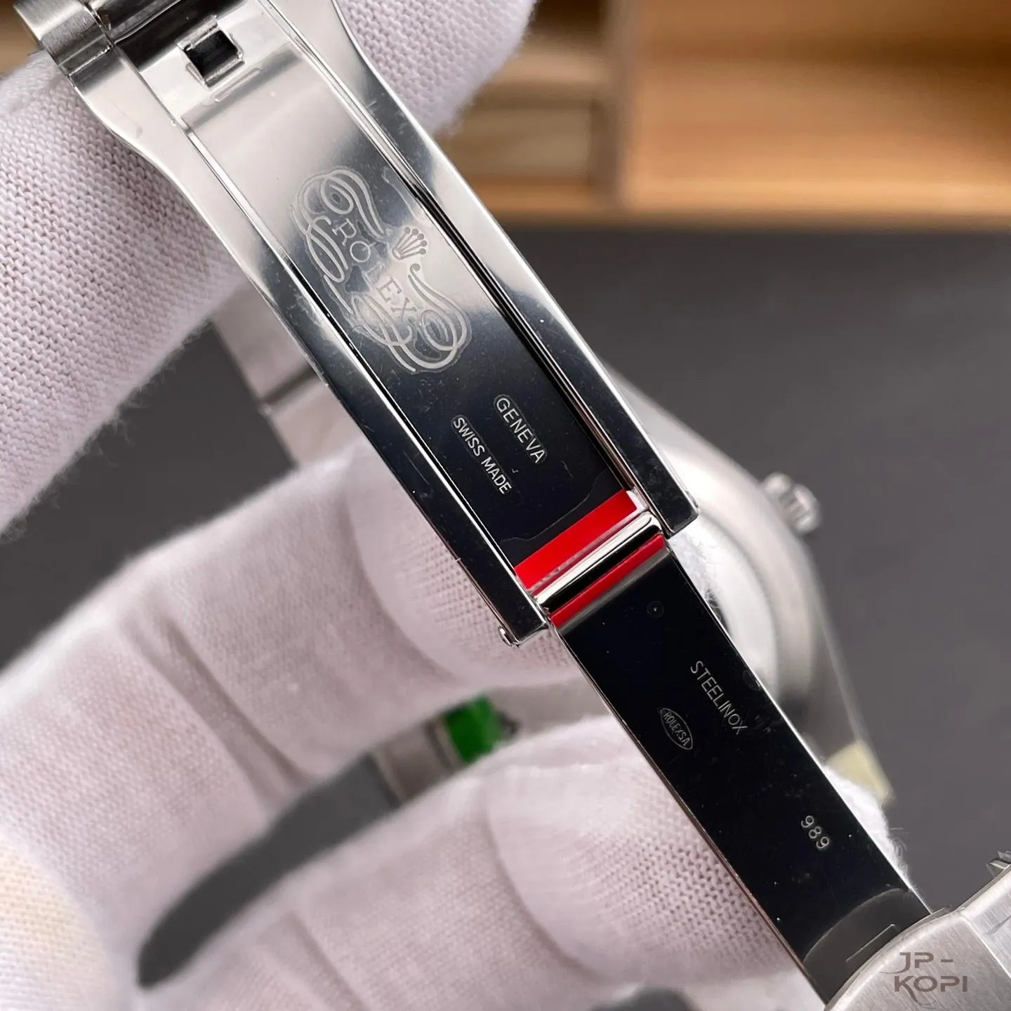 ロレックス オイスターパーペチュアル 134300|ベージュダイアル ノンデイト 41mm 【VS工場製】 - 画像 (8)