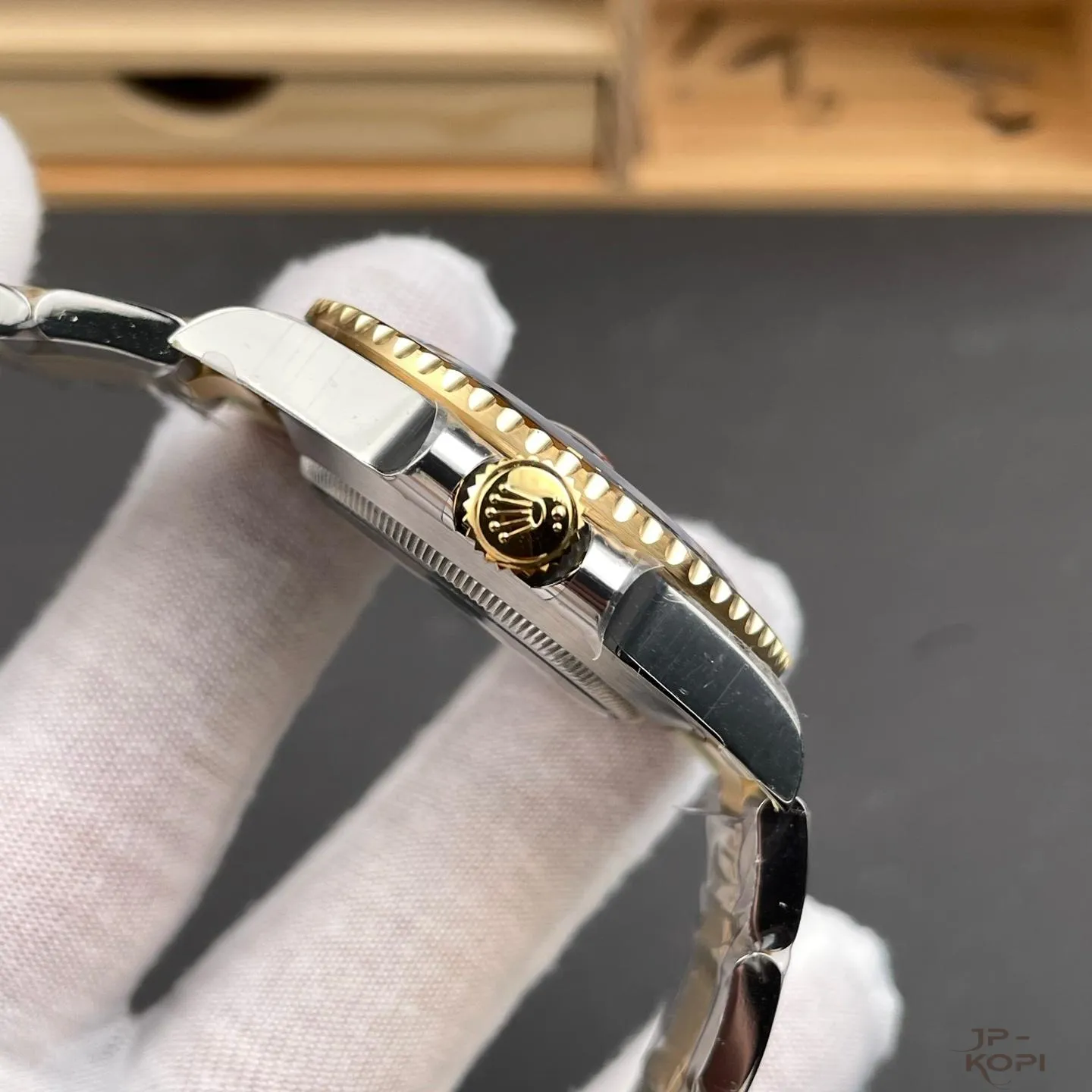 ロレックス サブマリーナーデイト 126613LN-0002|ブラックダイアル×コンビブレス 41mm 加重版【VS工場製】 - 画像 (7)