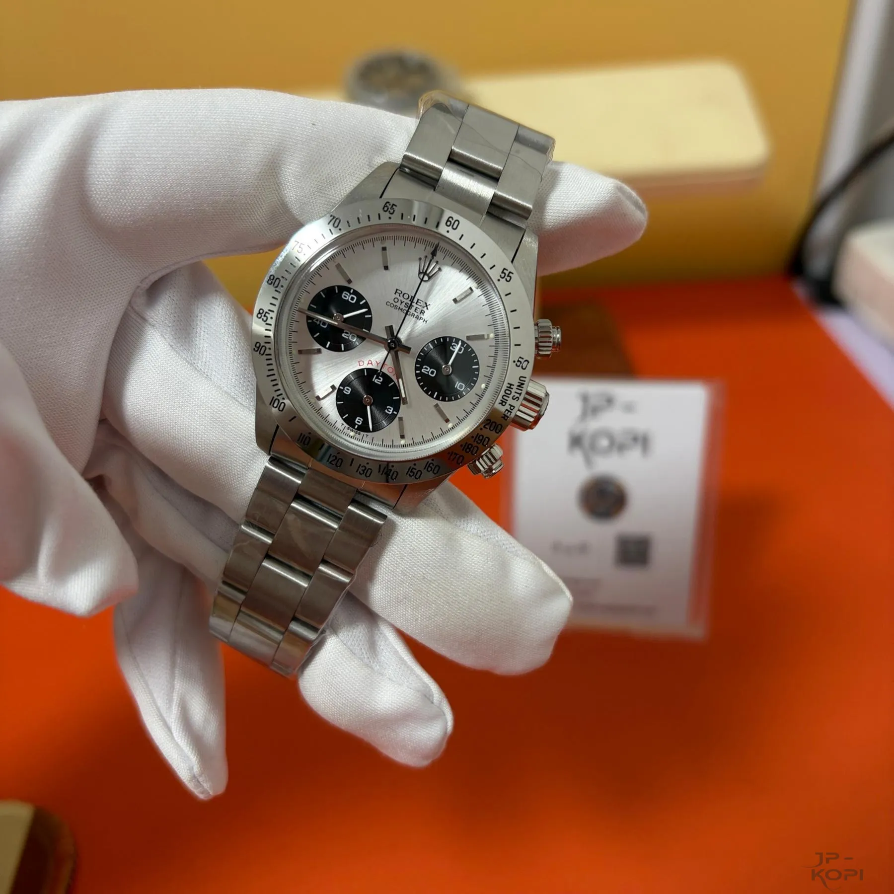 ロレックス デイトナ ヴィンテージ Big Red Ref.6265 | シルバーダイヤル × スチールベゼル × オイスターブレス【MS工場製】 - 画像 (4)