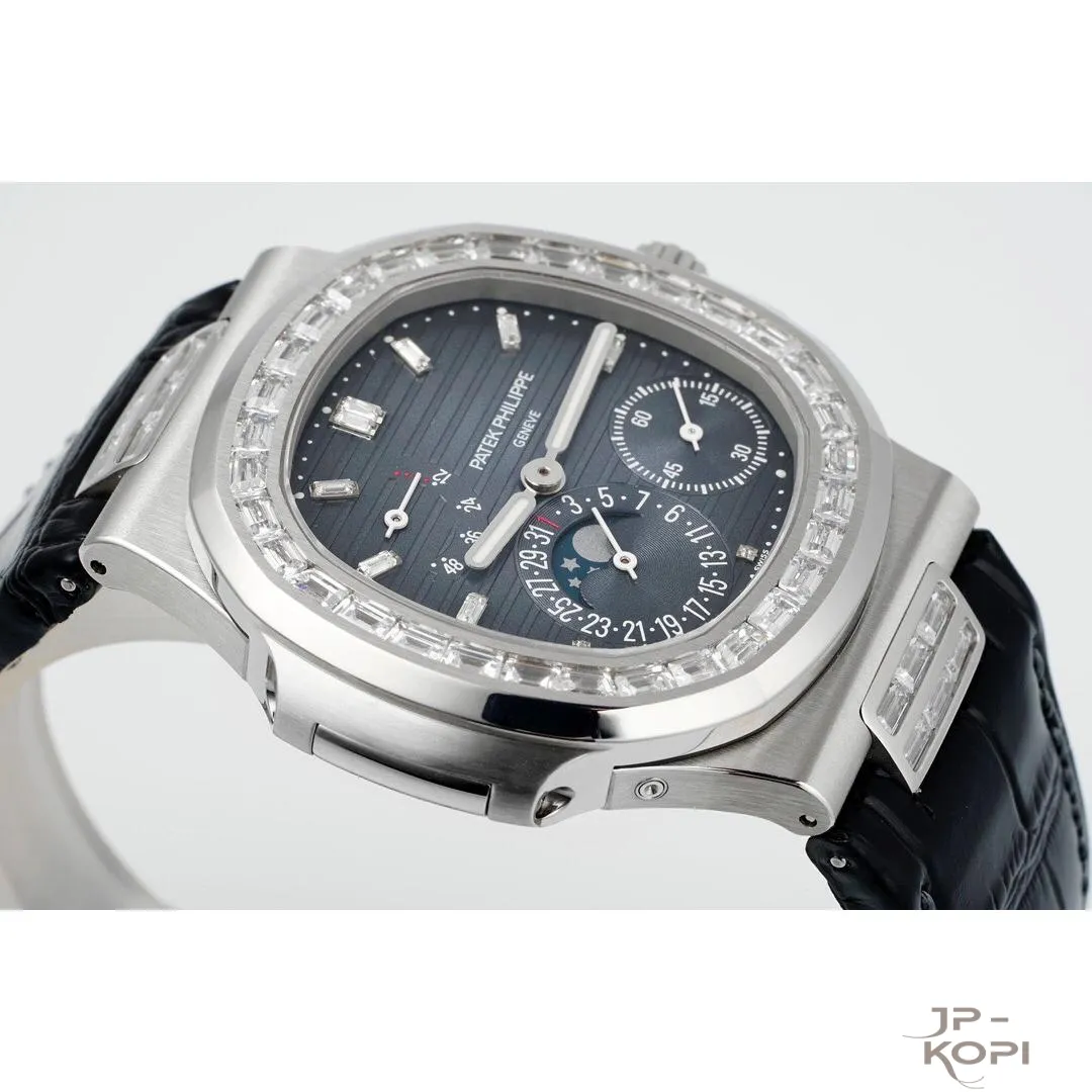パテック・フィリップ ノーチラス 5722G-001|ネイビー × バゲットダイヤ 丹東Cal.240 V3【PPF工場製】 - 画像 (6)