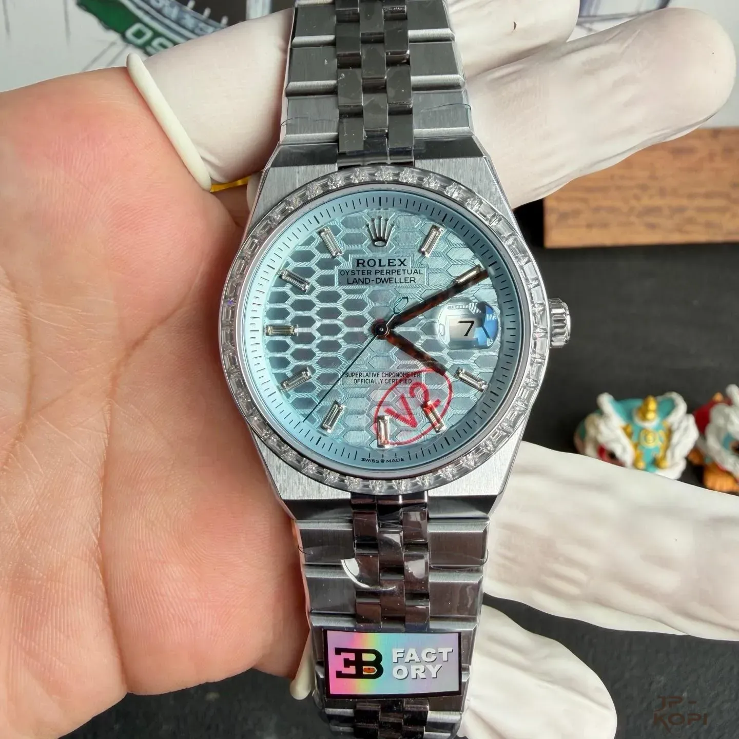 ロレックス ランドドゥエラー 127386TBR | ステンレス × アイスブルーダイヤル × バゲットダイヤ 一体式Cal.7135【B工場V2】 - 画像 (2)