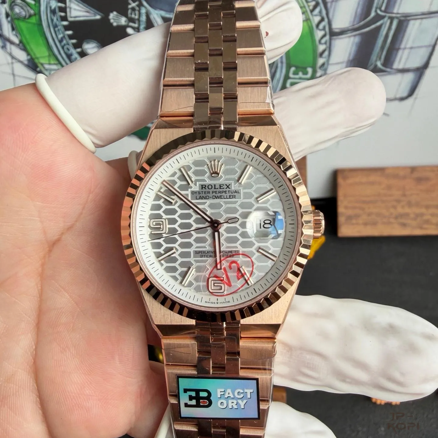 ロレックス ランドドゥエラー 127335 | ローズゴールド × ホワイトハニカムダイヤル × フルーテッドベゼル 一体式Cal.7135【B工場V2】 - 画像 (2)