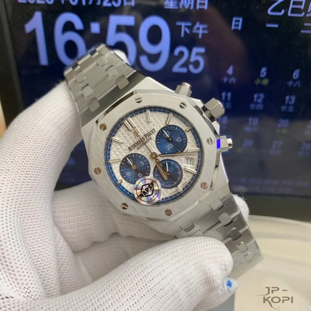 オーデマ・ピゲ ロイヤル オーク クロノグラフ 38mm 26315ST|シルバー文字盤 × ブルーカウンター【APS工場製】 - 画像 (3)
