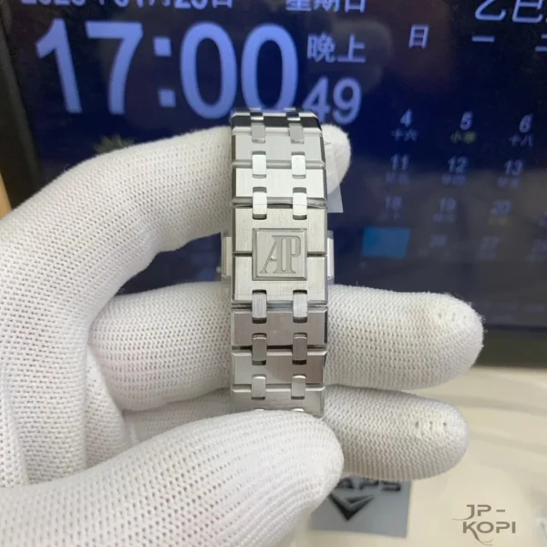 オーデマ・ピゲ ロイヤル オーク クロノグラフ 38mm 26315ST｜シルバー