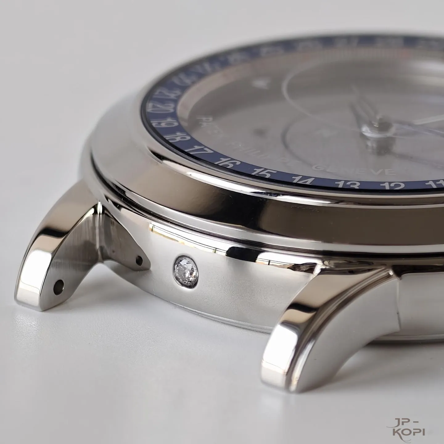 パテック・フィリップ セレスティアル 6102P-001|ブルー文字盤 セレスティアルディスク × レザーストラップ 44mm【PPF工場製】 - 画像 (9)