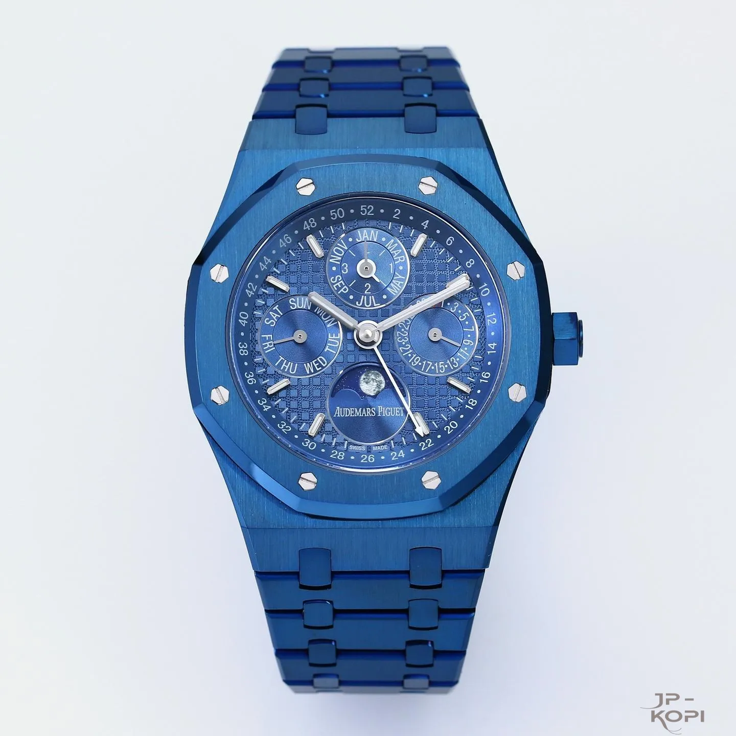オーデマ・ピゲ ロイヤルオーク 永久カレンダー 41mm 26579CS|ブルー文字盤 × DLCブルーケース【BBS工場製】 - 画像 (2)