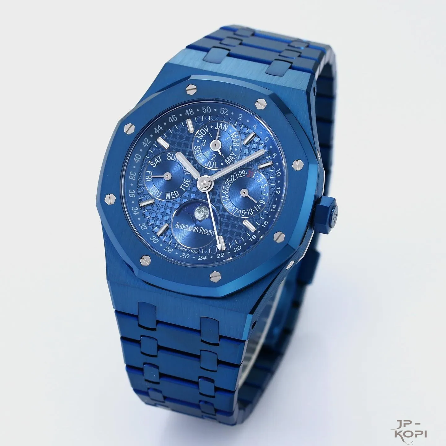 オーデマ・ピゲ ロイヤルオーク 永久カレンダー 41mm 26579CS|ブルー文字盤 × DLCブルーケース【BBS工場製】 - 画像 (3)