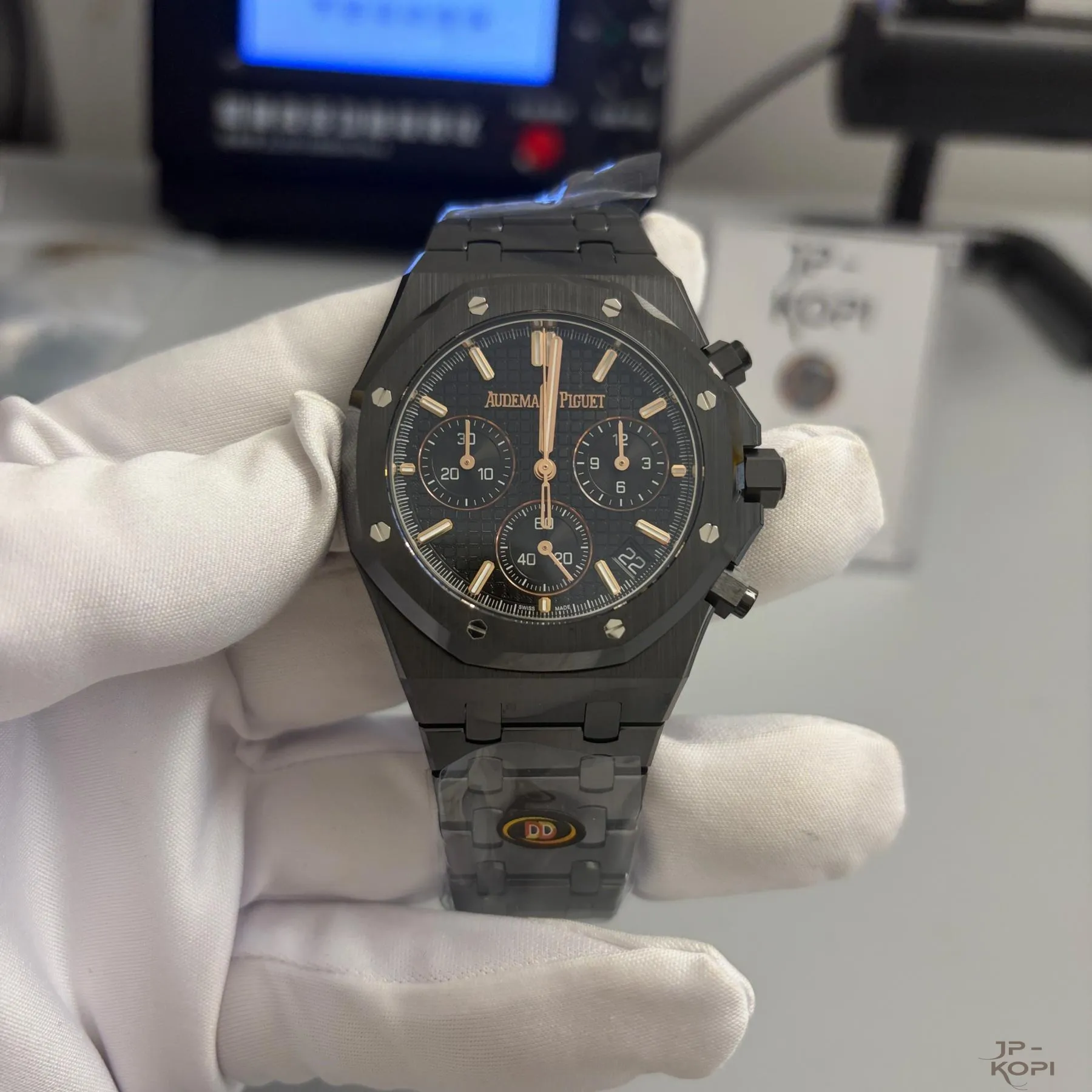 オーデマ・ピゲ ロイヤルオーク クロノグラフ 26240CE|ブラックダイアル × フルセラミック【DD工場製】 - 画像 (2)