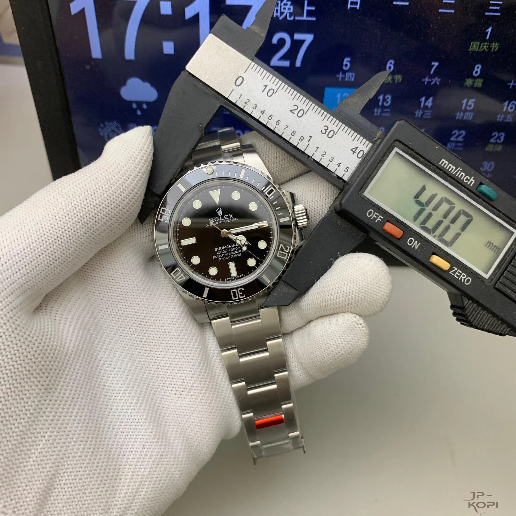 ロレックス サブマリーナー 114060LN|ノンデイト × ブラックダイアル × 40mm × 丹東Cal.3230【VS工場製】 - 画像 (4)