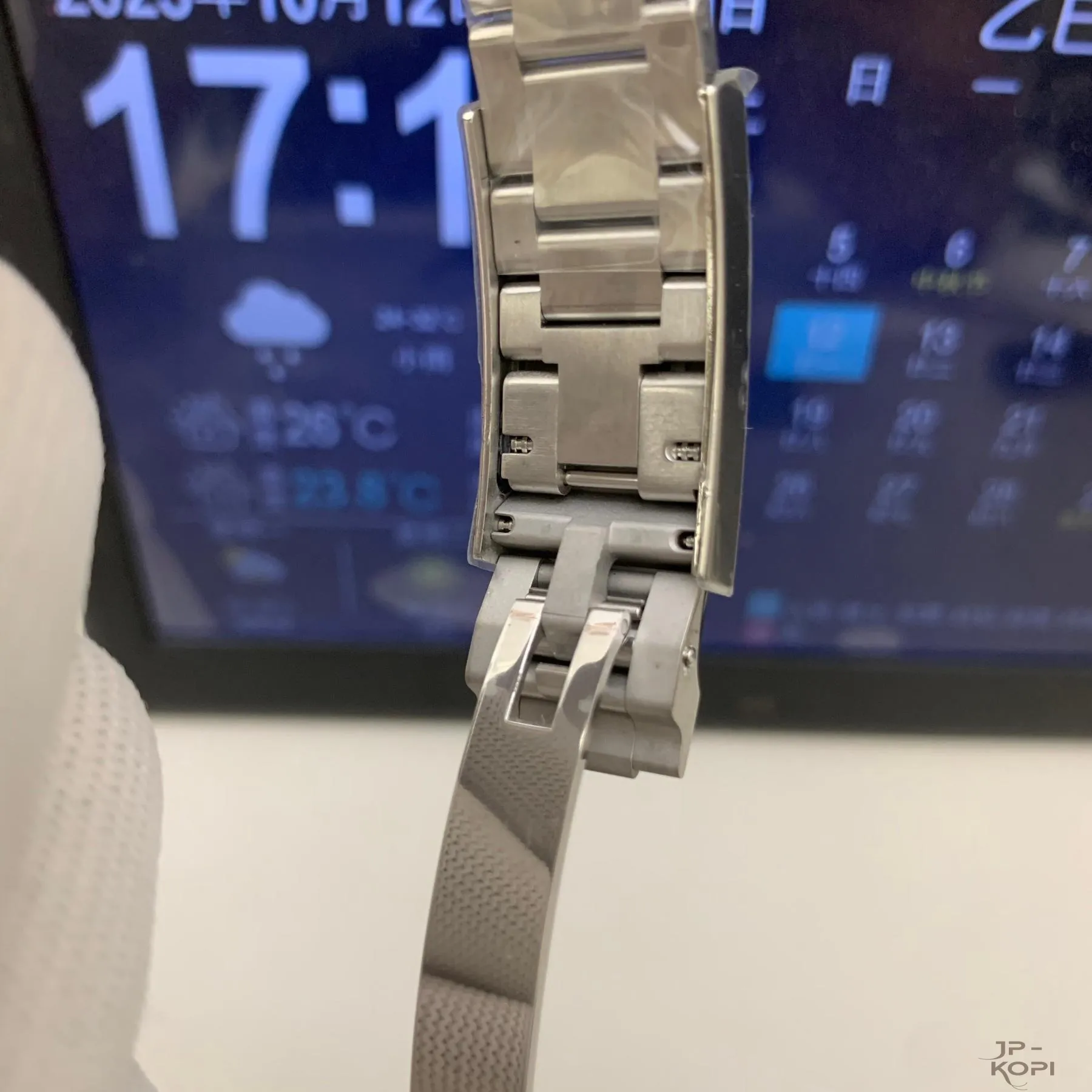 ロレックス サブマリーナー 114060LN|ノンデイト × ブラックダイアル × 40mm × 丹東Cal.3230【VS工場製】 - 画像 (12)